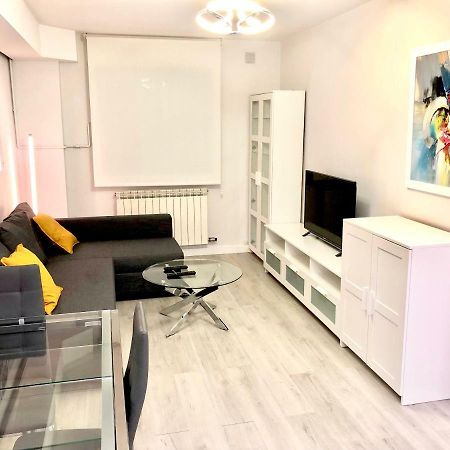 Apartamento W W W GoyaHospitales es Bajo B León Exterior foto